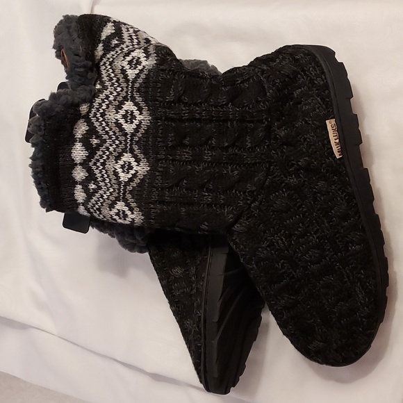 Muk Luks women's slippers size 8 shoes - Picture 1 of 3